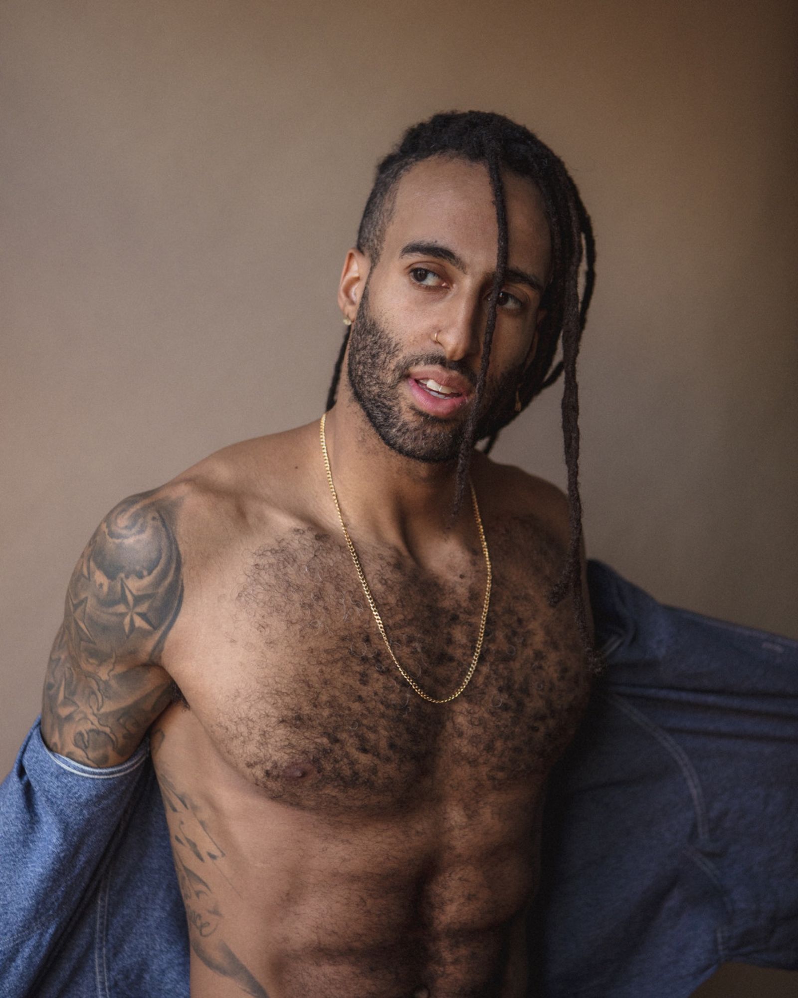 Matthew K. Addison — Physique
